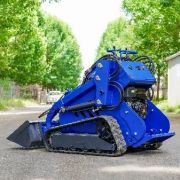 Šmykom riadený mininakladač Šmykom riadený mininakladač